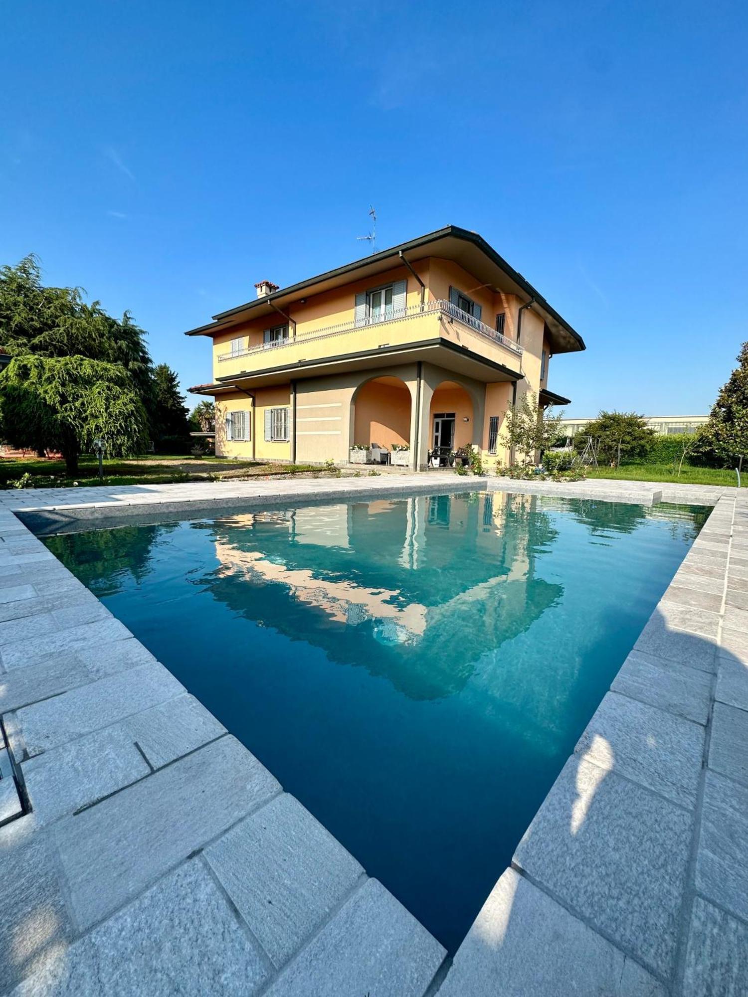 Villa 3 Cassano D'adda Exterior photo